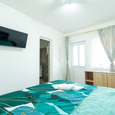 Casa Adrian Hotel Corbu  Luaran gambar
